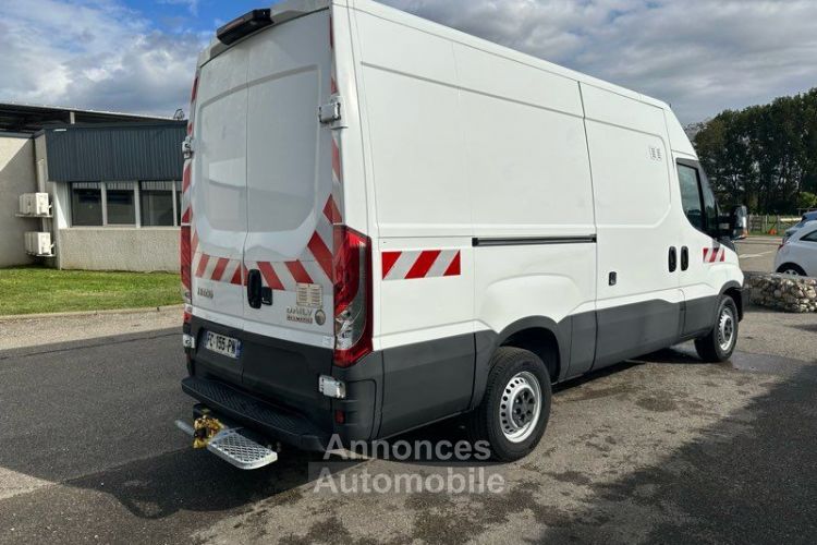 Iveco Daily 14990 ht 35c14 l2h2 BVA HI-MATIC - <small></small> 17.988 € <small>TTC</small> - #2