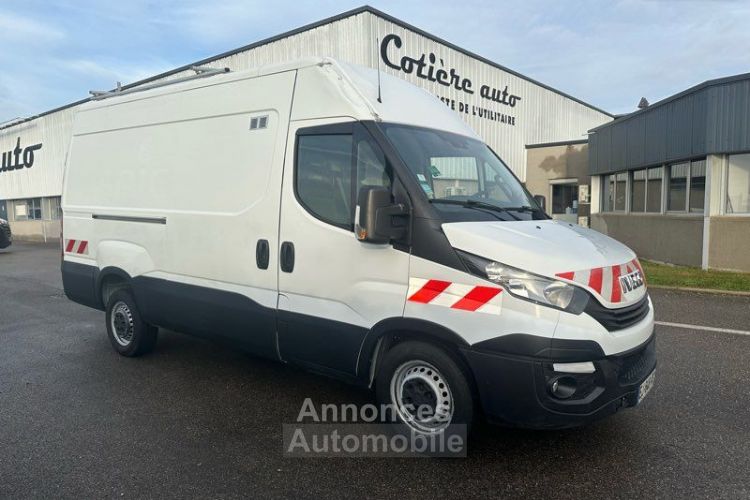 Iveco Daily 14990 ht 35s14 fourgon l2h2 HI-MATIC - <small></small> 17.988 € <small>TTC</small> - #1