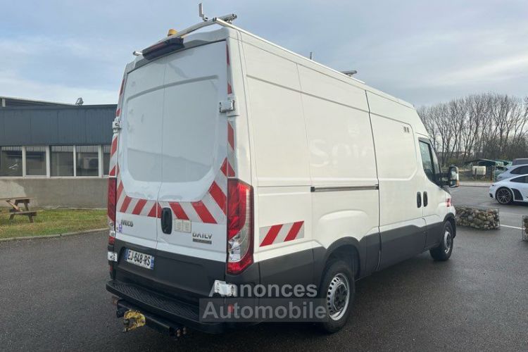 Iveco Daily 14990 ht 35s14 fourgon l2h2 HI-MATIC - <small></small> 17.988 € <small>TTC</small> - #3