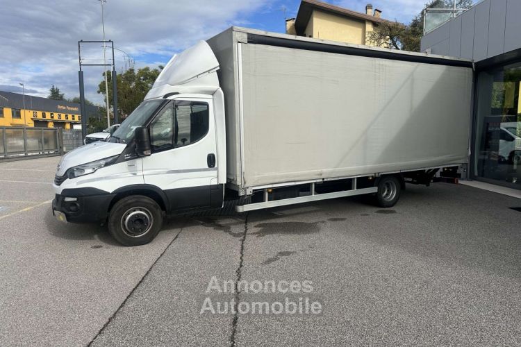 Iveco Daily 2019 60C18 Hi-tech CenRegSpondaIdra6200x2300x2850kg2200 - <small></small> 47.000 € <small>TTC</small> - #2