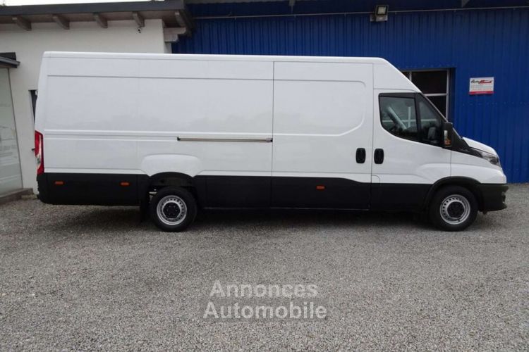 Iveco Daily 2023 35S16 V 2,3 D Kastenwagen L4H2 / Jahreswagen - <small></small> 44.500 € <small>TTC</small> - #17