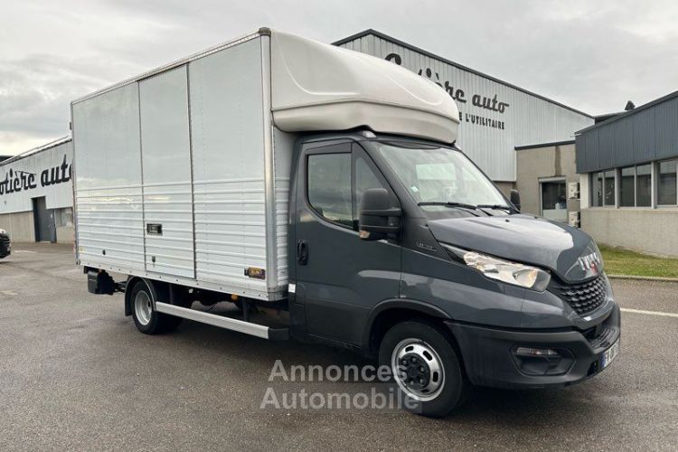 Iveco Daily 24990 ht 35c14 caisse 22m3 hayon - <small></small> 29.988 € <small>TTC</small> - #1