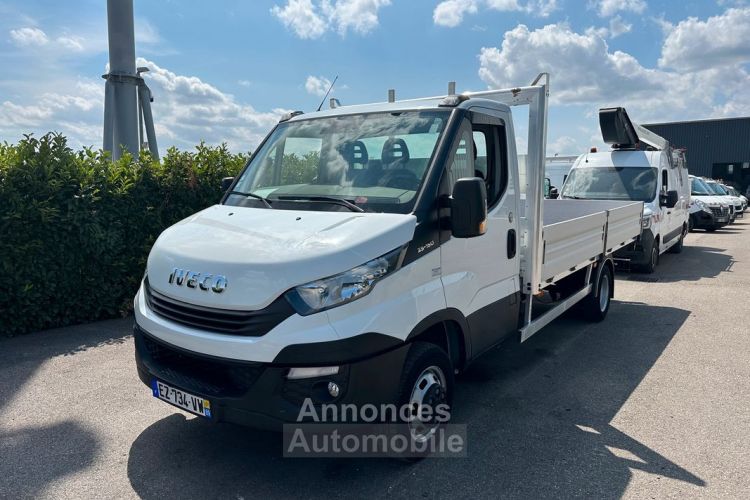 Iveco Daily 26990 ht plateau 35c15 4m20 ridelles alu - <small></small> 32.388 € <small>TTC</small> - #2