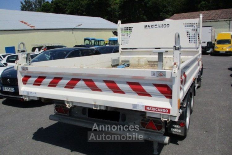 Iveco Daily 29990 ht 35c18 maxicargo benne - <small></small> 35.988 € <small>TTC</small> - #3