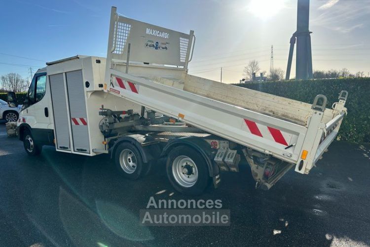 Iveco Daily 30990 ht 35c18 maxicargo benne basculante - <small></small> 37.188 € <small>TTC</small> - #4