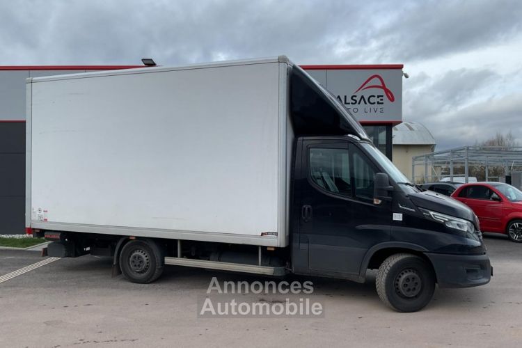 Iveco Daily 35 S -136 ch- BV Hi-Matic Caisse + Hayon 28 900 HT - <small></small> 34.680 € <small></small> - #1