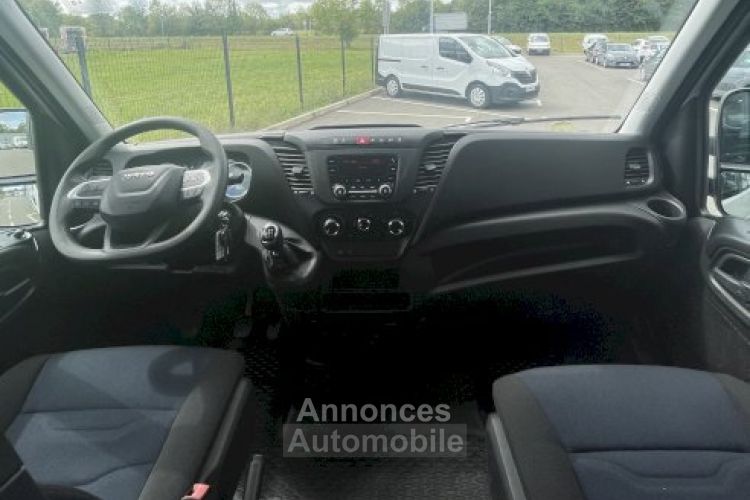 Iveco Daily 35C14 BENNE+COFFRE+ATTELAGE 6 PLACES - <small></small> 17.990 € <small>TTC</small> - #5