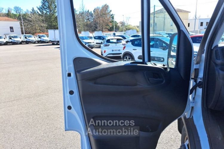 Iveco Daily 35C16 CAISSE HAYON 34000E HT - <small></small> 40.800 € <small>TTC</small> - #17