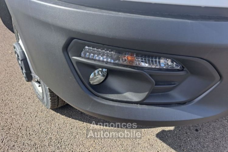 Iveco Daily 35C16 CAISSE LEGERE HAYON - <small></small> 68.400 € <small>TTC</small> - #27