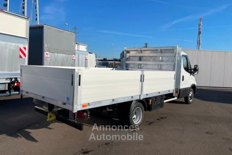 Iveco Daily 35C16 PLATEAU 44000E HT - <small></small> 52.800 € <small>TTC</small> - #2