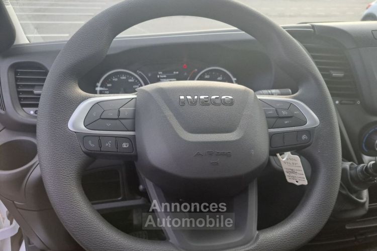 Iveco Daily 35C16 PLATEAU 4M 47900E HT - <small></small> 57.480 € <small>TTC</small> - #21