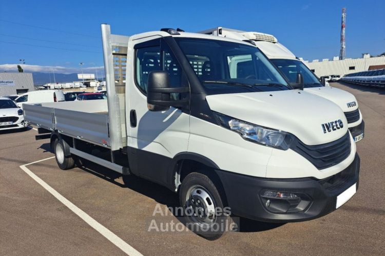 Iveco Daily 35C16 PLATEAU 4M50 48800E HT - <small></small> 58.560 € <small>TTC</small> - #1