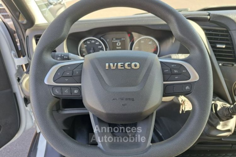 Iveco Daily 35C16 PLATEAU 5M 48900E HT - <small></small> 58.680 € <small>TTC</small> - #20