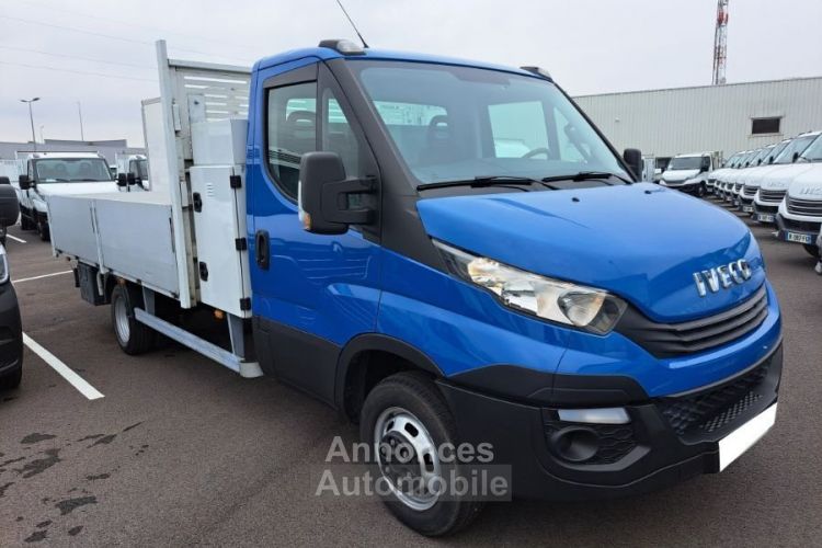 Iveco Daily 35C16 PLATEAU FACADIER - <small></small> 31.800 € <small>TTC</small> - #1