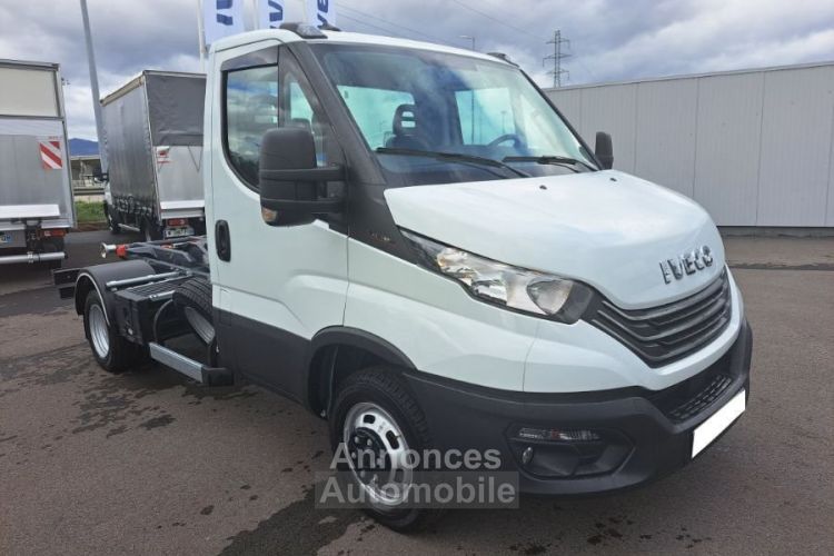 Iveco Daily 35C16 POLYBENNE 35C16 POLYBENNE 53750E HT - <small></small> 64.500 € <small>TTC</small> - #1