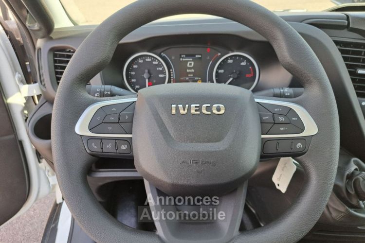 Iveco Daily 35C18 BENNE 45900E HT - <small></small> 55.080 € <small>TTC</small> - #23