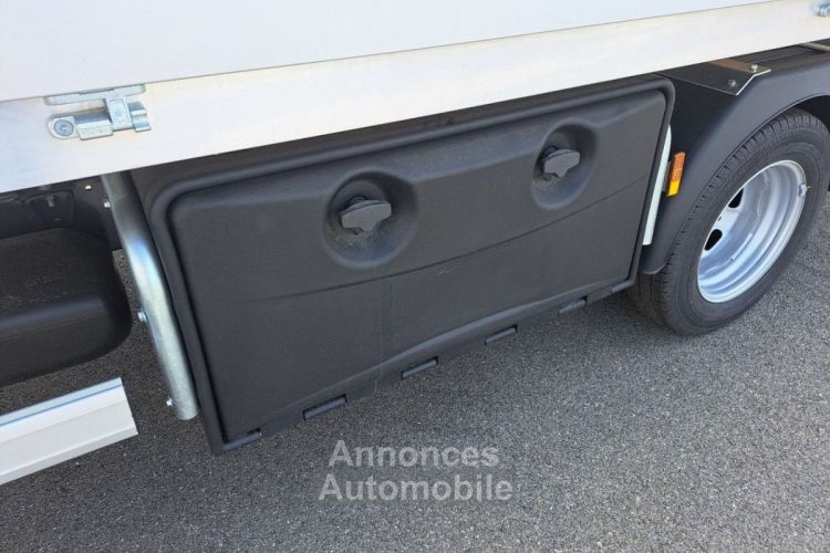 Iveco Daily 35C18 BENNE ALU 51900E HT - <small></small> 62.280 € <small>TTC</small> - #53