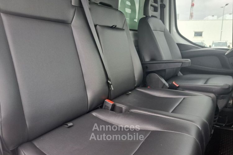 Iveco Daily 35C18 CAISSE MIXTE HAYON 59000E HT - <small></small> 70.800 € <small>TTC</small> - #13