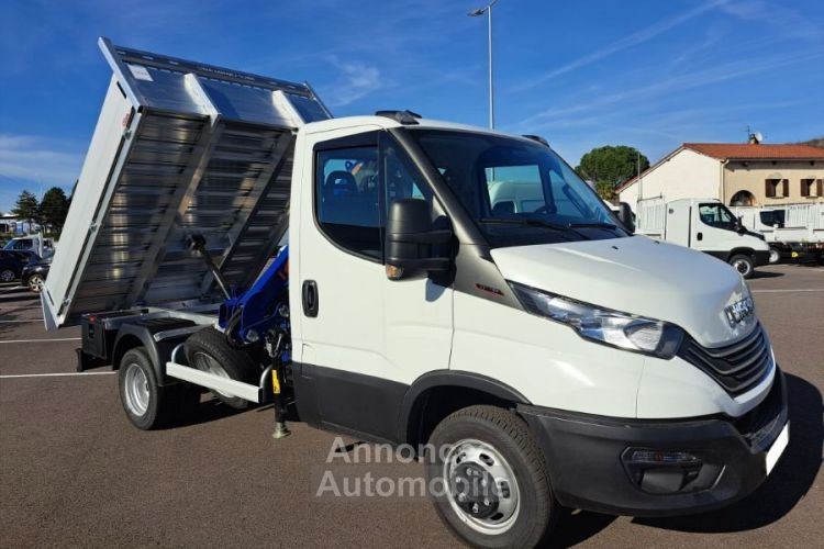 Iveco Daily 35C18 GRUE BENNE 75000E HT - <small></small> 90.000 € <small>TTC</small> - #1