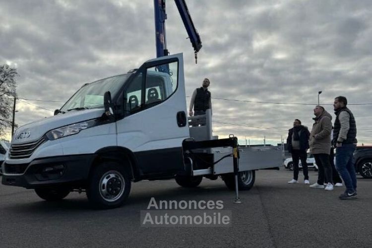 Iveco Daily 35C18 GRUE PLATEAU 70000E HT - <small></small> 84.000 € <small>TTC</small> - #33