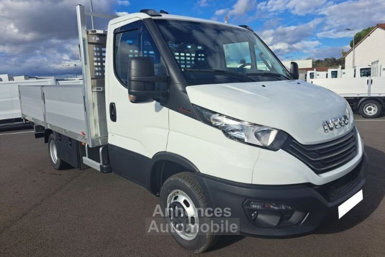 Iveco Daily 35C18 PLATEAU 46500E HT - <small></small> 55.800 € <small>TTC</small> - #1