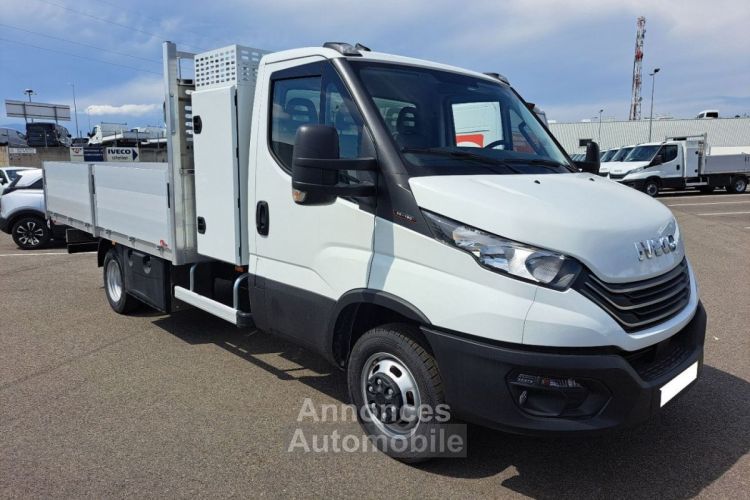 Iveco Daily 35C18 PLATEAU 52500E HT - <small></small> 63.000 € <small>TTC</small> - #1