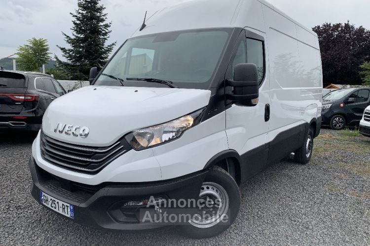 Iveco Daily 35S14 V11 L2H2 BV6 PACK EVO TARIF H.T - <small></small> 34.990 € <small>TTC</small> - #1