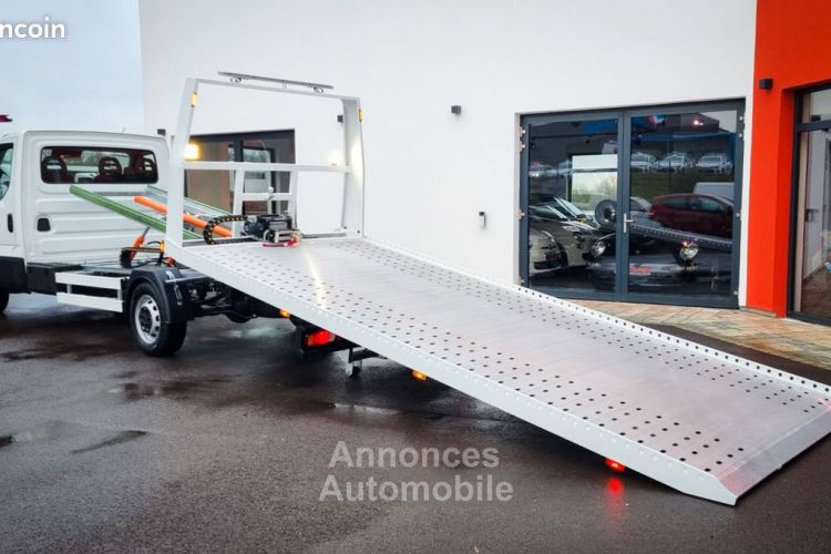 Iveco Daily 35S16 Nouveau modèle 2025 160ch porte voiture neuve plateau coulissant - <small></small> 78.000 € <small>TTC</small> - #2