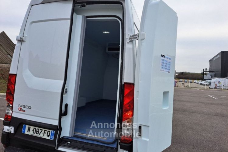 Iveco Daily 35S18 A8 L3 FRIGO 58900E HT - <small></small> 70.680 € <small>TTC</small> - #37