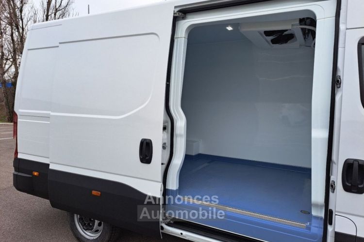 Iveco Daily 35S18 A8 L3 FRIGO 58900E HT - <small></small> 70.680 € <small>TTC</small> - #5