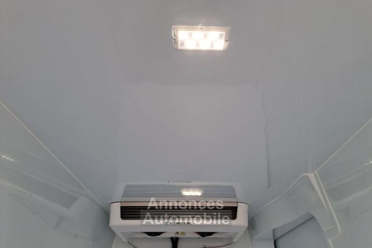 Iveco Daily 35S18 A8 L3 FRIGO 58900E HT - <small></small> 70.680 € <small>TTC</small> - #8