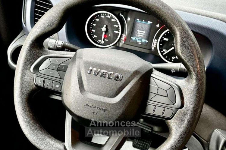 Iveco Daily 35S18 Hi-Matic 3,0 D Turbo 180cv L2H2 - <small></small> 26.990 € <small>TTC</small> - #12