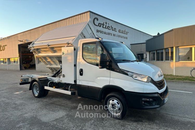 Iveco Daily 39990 ht 35c18 tribenne coffre - <small></small> 47.988 € <small>TTC</small> - #1