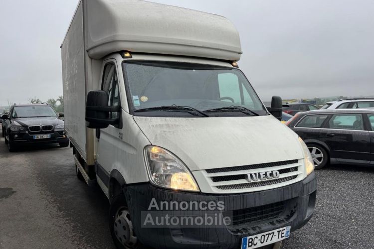 Iveco Daily CLASSE C FOURGON FGN 35C15 V12 H2 - <small></small> 12.650 € <small>TTC</small> - #3