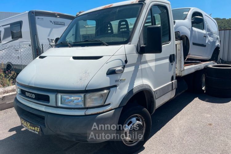 Iveco Daily Dépanneuse td 116 cv échanges reprise - <small></small> 12.990 € <small>TTC</small> - #1