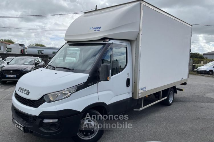 Iveco Daily FOURGON 35C15 - <small></small> 15.990 € <small>TTC</small> - #4