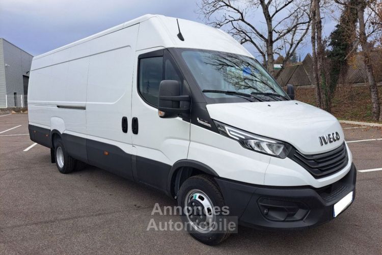 Iveco Daily FOURGON 35C18 A8 L5 FOURGON 17.5 M3 - <small></small> 55.200 € <small>TTC</small> - #1