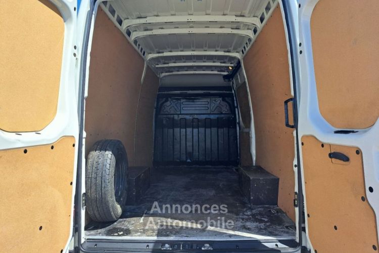 Iveco Daily FOURGON 35S14 L3 24900E HT - <small></small> 29.880 € <small>TTC</small> - #17