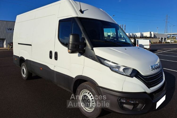 Iveco Daily FOURGON 35S16 L3 39000E HT - <small></small> 46.800 € <small>TTC</small> - #1