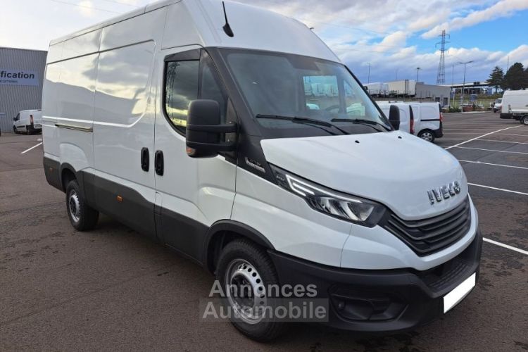 Iveco Daily FOURGON 35S18 A8 L3 41000E HT - <small></small> 49.200 € <small>TTC</small> - #1