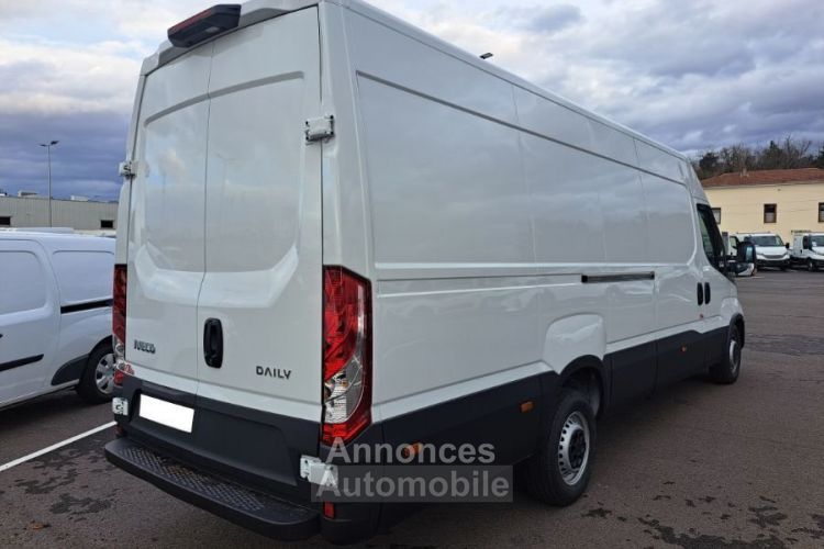 Iveco Daily FOURGON 35S18 A8 L4 FRIGO 54000E HT - <small></small> 64.800 € <small>TTC</small> - #2