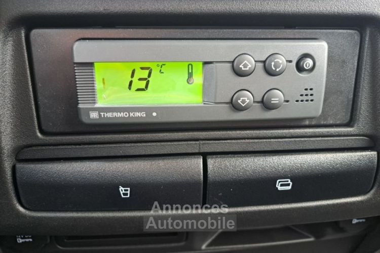 Iveco Daily FOURGON 35S18 A8 L4 FRIGO 54000E HT - <small></small> 64.800 € <small>TTC</small> - #15