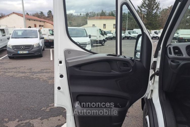 Iveco Daily FOURGON 35S18 A8 L4 FRIGO 54000E HT - <small></small> 64.800 € <small>TTC</small> - #30