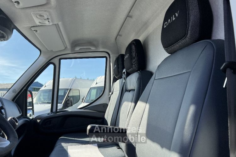 Iveco Daily FOURGON NOUVEAU FGN 35 S 14H BVM6 - <small></small> 34.990 € <small>TTC</small> - #6