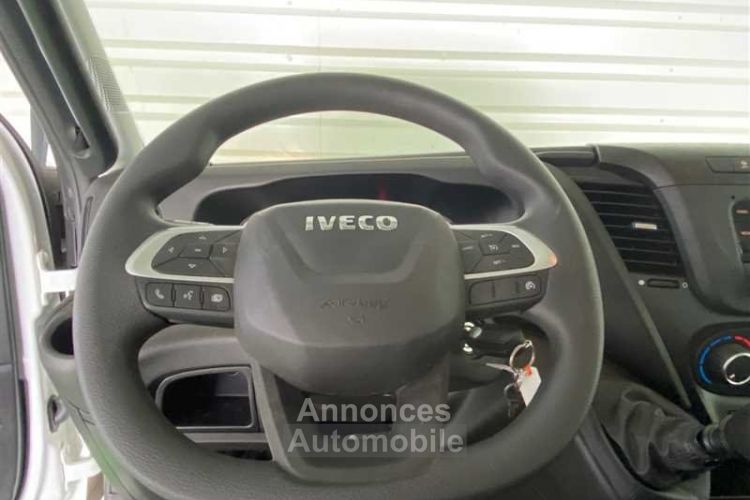 Iveco Daily MY 2022 EURO6E 35C16H 3.0l - 156 ch - <small></small> 39.980 € <small>TTC</small> - #10