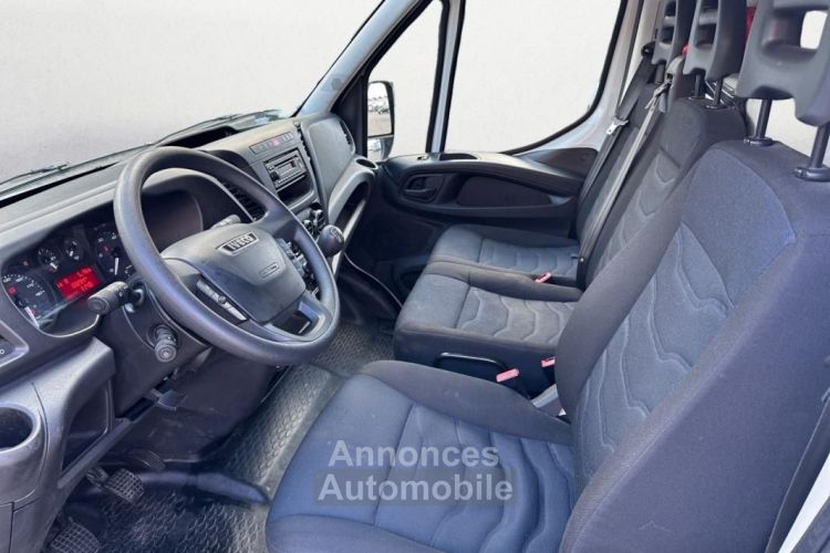 Iveco Daily VU 35S14 CABINE 2.3 140 L2H2 - <small></small> 18.490 € <small>TTC</small> - #9