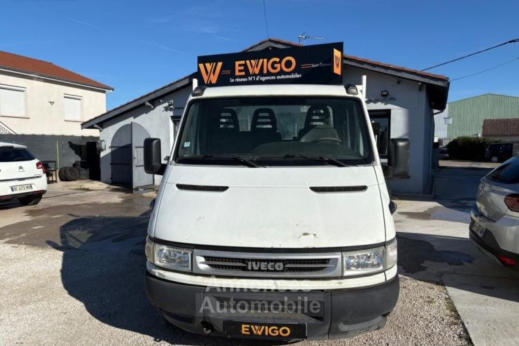 Iveco Daily VU FOURGON 35C10 2.3 D 95 ch UTILITAIRE - <small></small> 6.989 € <small>TTC</small> - #4