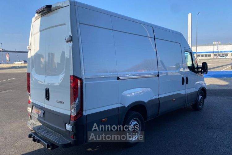 Iveco Daily VU FOURGON S18 3.0 D 175CH AGILE 31658.33HT - <small></small> 37.990 € <small>TTC</small> - #5