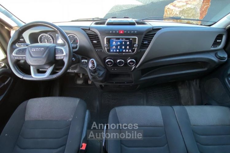 Iveco Daily VU FOURGON S18 3.0 D 175CH AGILE 31658.33HT - <small></small> 37.990 € <small>TTC</small> - #13