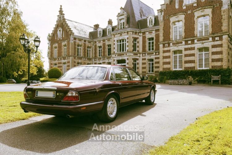 Jaguar Daimler 4.0i V8 - BVA - <small></small> 28.900 € <small>TTC</small> - #4